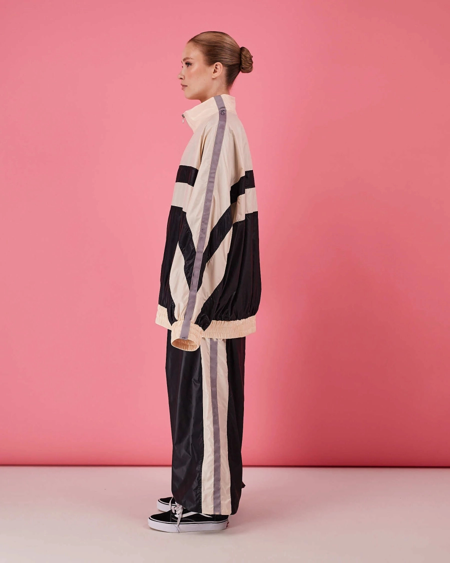 Women Acetate Satin Tracksuit  - Jackets 评论和价格